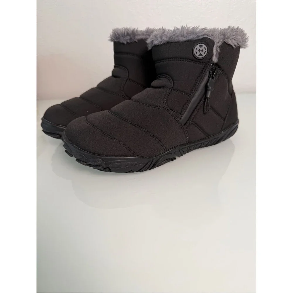 Hsyooes Black Faux Fur Lined Barefoot Ankle Snow Boots NWT Women Size 6 EU 38